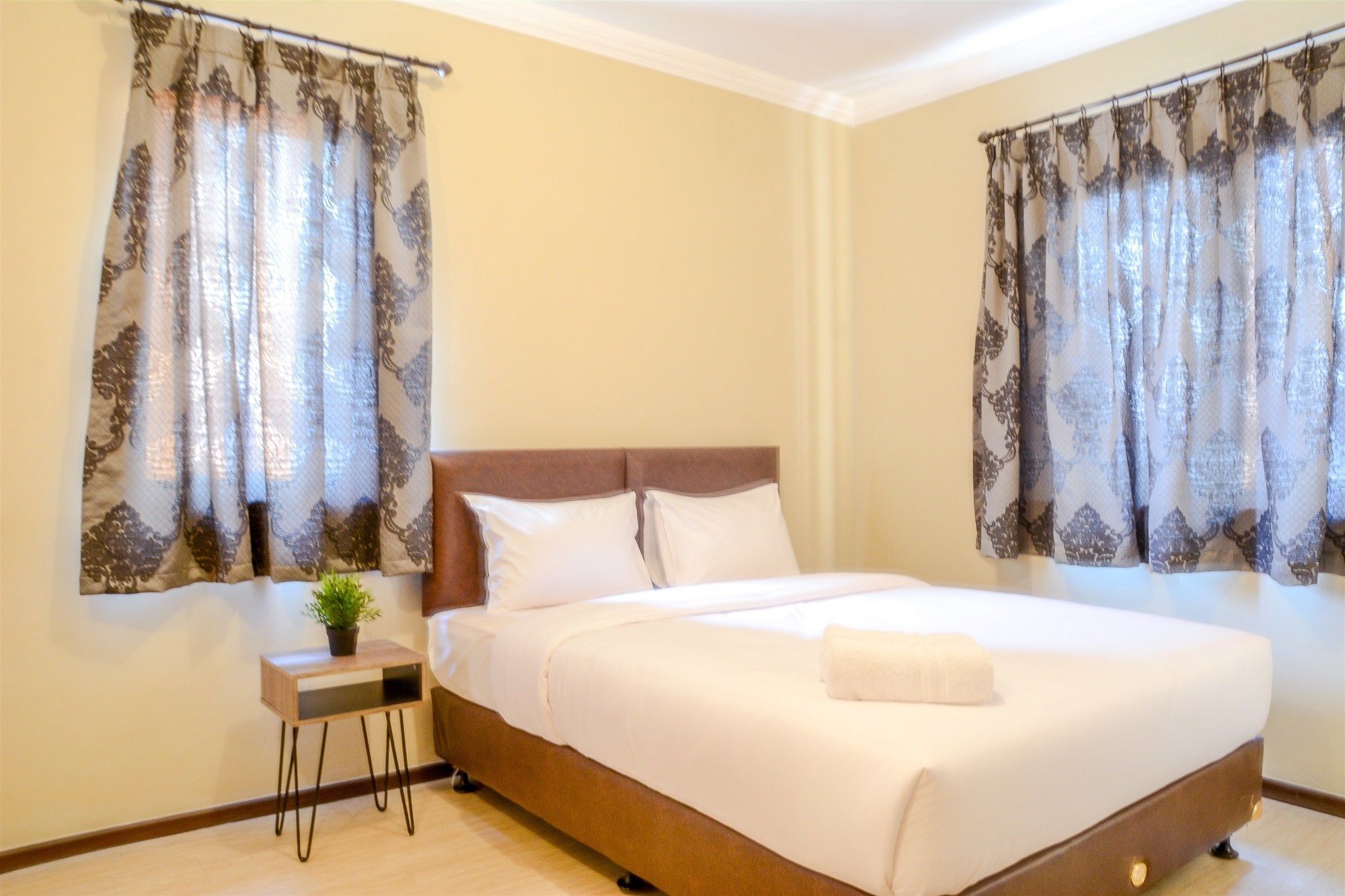 3 Bedrooms Grand Palace Kemayoran By Travelio Apartemen